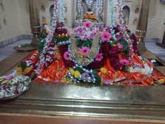 दासनवमीनिमित्त सज्जनगडावर भक्तांची गर्दी; समर्थ रामदास यांच्या समाधीची पूजा; पाहा फोटो