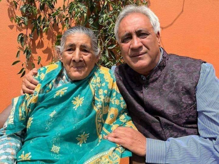 LPG Gas blast in Nepal: नेपाली सांसद चंद्र भंडारी के घर में रसोई गैस सिलेंडर फटने से मां की मौत, MP को किया जाएगा मुंबई एयरलिफ्ट Nepal MP Chandra Bhandari s mother dies due to LPG cylinder explosion MP will airlifted to Mumbai LPG Gas blast in Nepal: नेपाली सांसद चंद्र भंडारी के घर में रसोई गैस सिलेंडर फटने से मां की मौत, MP को किया जाएगा मुंबई एयरलिफ्ट