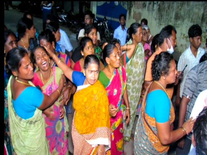 மீனவரின் விரல்களை துண்டாடிய கொடூரம்.... நடுக்கடலில் இலங்கை கொள்ளையர்கள் அட்டூழியம்... கதறிய பெண்கள்..!