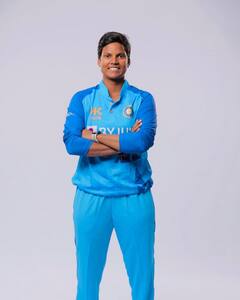 Deepti Sharma T20 Record : दीप्ती शर्माने इतिहास रचला...