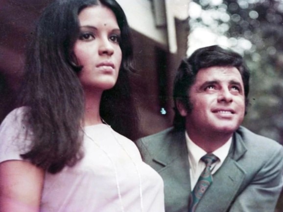 Zeenat Aman की पर्सनल लाइफ रही बेइंतहा दर्दभरी, दो शादियां की लेकिन दोनों पतियों ने ढाए जुल्मों-सितम