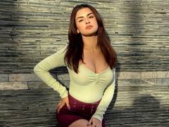 Avneet Kaur Slays Glam In Bold Outfit; Check Out