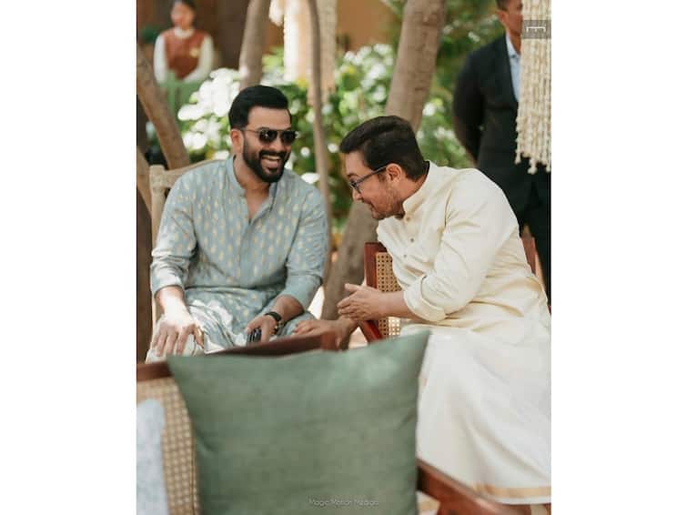 Prithviraj Sukumaran Enjoys A Candid Moment With His 'Inspiration' Aamir Khan, Shares PIC Prithviraj Sukumaran Enjoys A Candid Moment With His 'Inspiration' Aamir Khan, Shares PIC