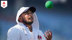 সেলফি তোলা নিয়ে ঝামেলা, নাকি অভব্য়তা? ক্রিকেটার পৃথ্বীকে মারধরের অভিযোগ