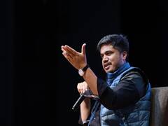 सत्ताधारी आमदारांच्या चेहऱ्यावर अस्वस्थता, ही कोणत्या भूकंपाची चिन्ह? रोहित पवारांचं सूचक ट्वीट