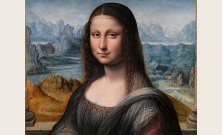 ভিঞ্চির কথা উঠলেই, সবার আগে ‘মোনালিসা’র কথা মনে পড়ে সকলের। ‘দ্য লাস্ট সাপার’, ‘ভিত্রুভিয়ান ম্যান’ও রয়েছে সেই তালিকায়। এমনকি হেলিকপ্টারের নকশাও কাগজ-পেন্সিলে ফুটিয়ে তুলেছিলেন তিনি। তাও আবার আজ থেকে প্রায় ৫০০ বছর আগে।
