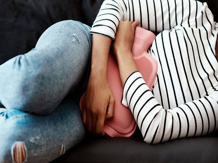 Menstrual leave Spain approves Historic move first such step in entire Europe Menstrual leave: ரொம்ப வலி இருந்தால் வரவேண்டாம்.. வரலாற்று நிகழ்வு..மாதவிடாய்க்கு விடுமுறை அறிவித்த நாடு..