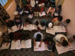 यूपी में मदरसों की फंडिंग पर उठ रहे सवाल, आंतकी कनेक्शन को लेकर BJP के मुस्लिम नेता ने दी ये प्रतिक्रिया