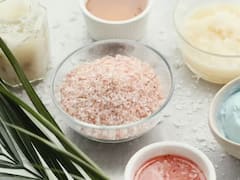 चीनी से चेहरे की खोई हुई चमक आ सकती है वापस...ये है इस्तेमाल करने का तरीका