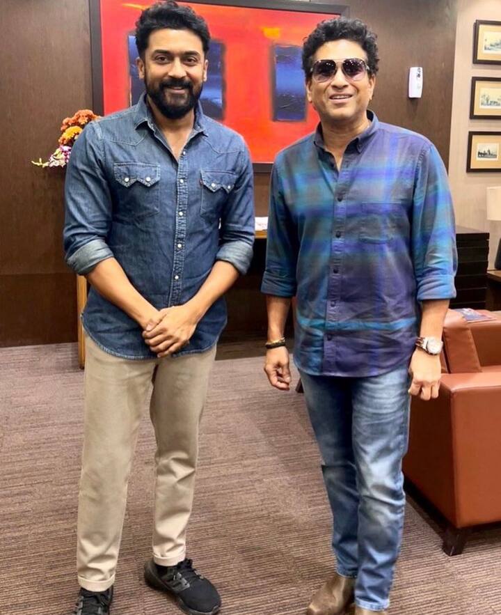 இந்திய கிரிக்கெட் வீரர் சச்சினுடன் புகைப்படம் எடுத்து, அதை அவரின் சமூக வலைதள பக்கங்களில் சூர்யாவே ஷேர் செய்துள்ளார்.