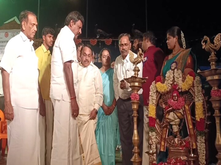 கதக், ஒடிசி, மோகினி ஆட்டம்....பார்வையாளர்களை வெகுவாக கவர்ந்த மாயூரநாதர் கோயில் நாட்டியாஞ்சலி..!