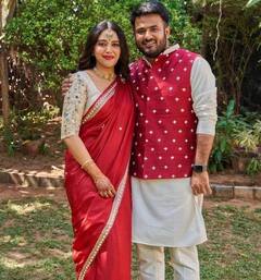 Swara Bhasker Engagement Pics:  कोर्ट मैरिज के बाद स्वरा भास्कर ने की फहद अहमद से सगाई, लंच पार्टी पर पहुंचे कई सेलेब्स