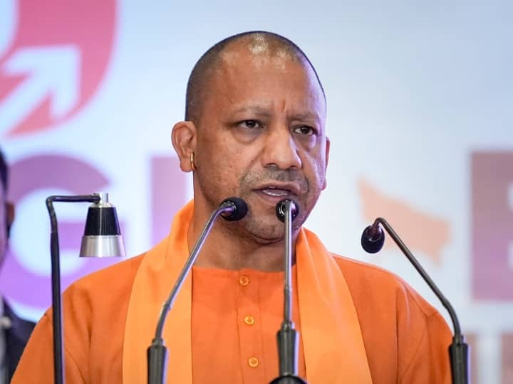 CM Yogi adityanath Strict Action on Kanpur Dehat Case order of SIT and Magistrate Investigation and Watch Share Video Kanpur Dehat Case: कानपुर की घटना पर सीएम योगी का सख्त एक्शन, SIT और मजिस्ट्रेट जांच का आदेश, ये वीडियो किया शेयर