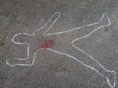 धनबाद: नाबालिग छात्रा को चार युवकों ने छत से धक्का दिया, मौत, लड़की की मां बोलीं- '...उसका सीनियर'