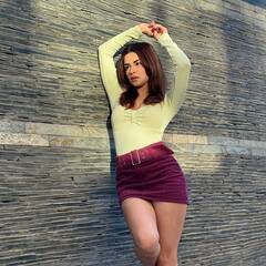 Avneet Kaur Slays Glam In Bold Outfit; Check Out