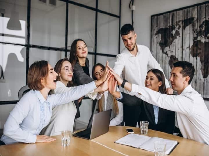 Naukri Survey For 2023 Employees In India Layoff Phase to Fizzle Soon Layoffs Survey: देश में छंटनी का दौर जल्द होगा खत्म, भारतीय कर्मचारियों की 20 फीसदी बढ़ेगी सैलरी, सर्वे में हुआ खुलासा