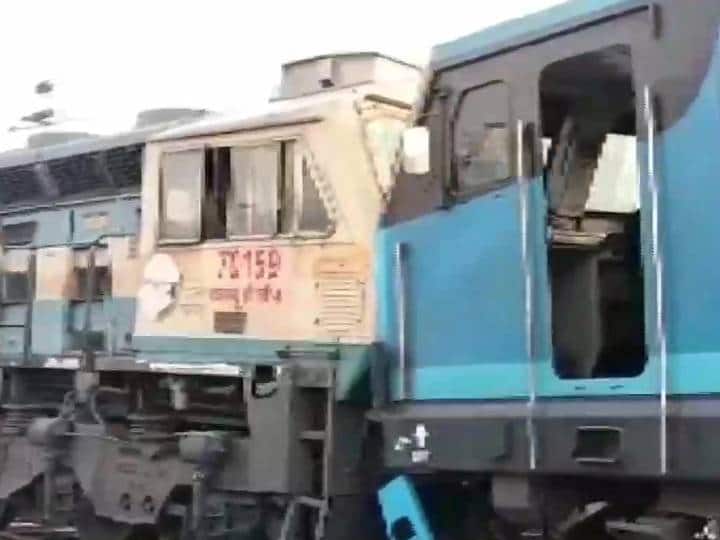 UP Train Accident Two Goods Trains Collide head-on with each other Uttar Pradesh Sultanpur UP Train Accident: நேருக்கு நேர் மோதிய சரக்கு ரயில்கள்.. சரிந்து விழுந்த பெட்டிகள்.. மீட்பு பணிகள் தீவிரம்