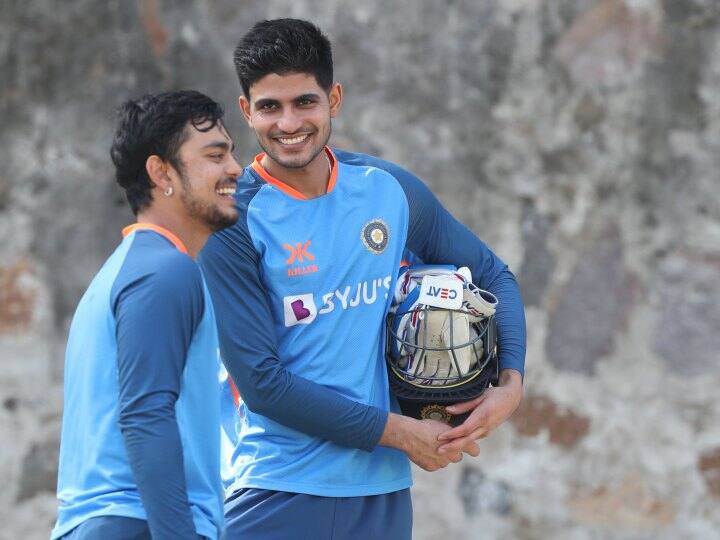 टीम इंडिया ने नागपुर में शानदार जीत दर्ज की थी. इस वजह से उसकी प्लेइंग इलेवन में बदलाव होने की संभावना कम है. शुभमन और ईशान पिछले मैच में नहीं खेले थे. इसलिए उन्हें दिल्ली टेस्ट में की प्लेइंग इलेवन में भी जगह मिलने की संभावना कम है.