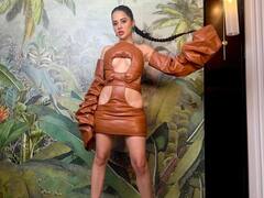 Uorfi Javed In Experimental Fashion. Check Out Pics In Latest Outfit