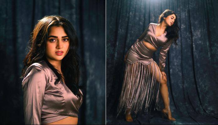 Tejasswi Prakash Pics: ਟੀਵੀ ਅਦਾਕਾਰਾ ਤੇਜਸਵੀ ਪ੍ਰਕਾਸ਼ ਸੋਸ਼ਲ ਮੀਡੀਆ 'ਤੇ ਆਪਣੀਆਂ ਗਲੈਮਰਸ ਅਦਾਕਾਰੀਆਂ ਨਾਲ ਪ੍ਰਸ਼ੰਸਕਾਂ ਦੇ ਦਿਲਾਂ ਨੂੰ ਬੇਤਾਬ ਕਰਨ ਦਾ ਹੁਨਰ ਚੰਗੀ ਤਰ੍ਹਾਂ ਜਾਣਦੀ ਹੈ।