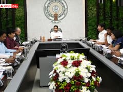 మార్చి నాటికి పేదలందరికీ ఇళ్లు కార్యక్రమం, హౌసింగ్ పై సమీక్షలో సీఎం జగన్