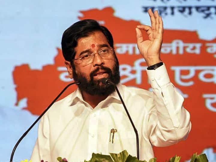 Shiv Sena: शिंदे गुट के पास रहेगा शिवसेना का नाम और धनुष-तीर का सिंबल, चुनाव आयोग ने दिया आदेश