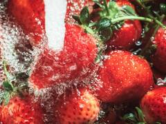 Strawberry Splash: घर पर बनाएं फलों का मॉकटेल, बच्चों से लेकर बूढ़े तक को आएगा खूब पसंद