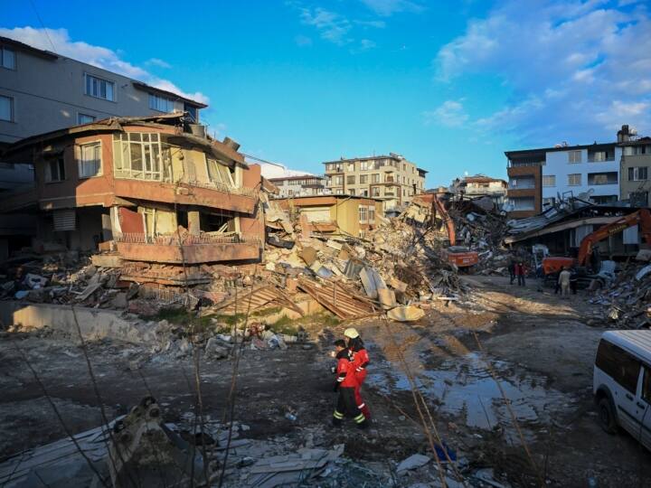 Turkiye earthquake effect Seismologists expert warn for similar quake in Istanbul Turkiye Earthquake: तुर्किए के इस्तांबुल में भूकंप से मच सकती है तबाही? वैज्ञानिकों ने सरकार को किया आगाह