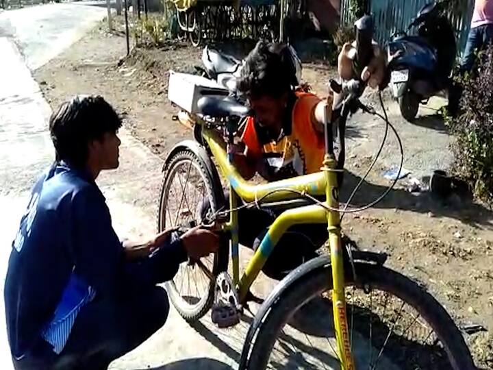 कौशिक ने सायकलचे डिझाईन तयार केले तर श्री नेही यावर काम सुरू केले होते.  दहा दिवसाच्या परिश्रमातून ईसायकल तयार केली.