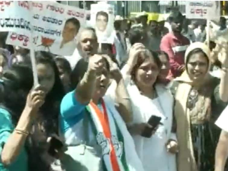 Karnataka Congress Workers Protest Against State Budget, Minister's 'Tipu Sultan' Remark: Watch