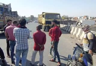 Surat: સુરતના સાયણ ઓવરબ્રીજ પર ટ્રક ચાલકે બાઈકને ટક્કર મારતા યુવકનું ઘટના સ્થળે જ મોત