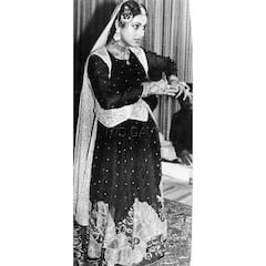 Tina Ambani Photos: अपने ज़माने में कहर ढाती थीं नीता अंबानी की जेठानी टीना अंबानी, खूबसूरती देख टिकी रह जाएंगी निगाहें