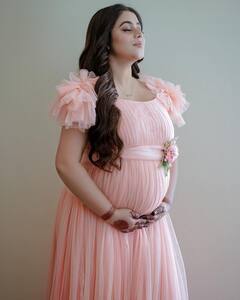 Actress Purnaa: బేబీ బంప్‌తో ముద్దుగా కనిపిస్తున్న అందాల పూర్ణ