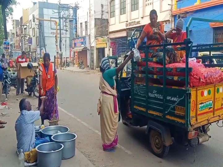 “மதுர சோறு” -  10 ரூபாய்க்கு மதுரையில் மல்லிப் பூ மாதிரி மணக்கும்  புட்டு..!