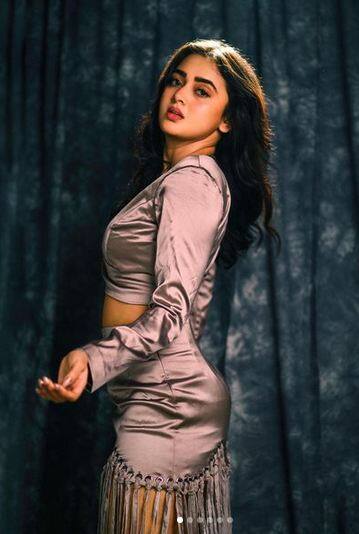 ਤੇਜਸਵੀ ਪ੍ਰਕਾਸ਼ ਦੀਆਂ ਤਾਜ਼ਾ ਤਸਵੀਰਾਂ ਤੁਹਾਨੂੰ ਪਾਗਲ ਕਰ ਦੇਣਗੀਆਂ