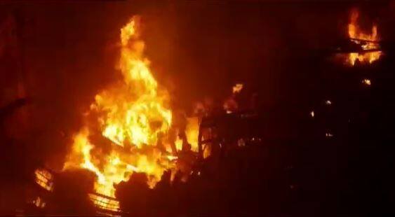 ए.डी. टेक्सटाईल यंत्रमाग कारखाना हा दाटीवाटीच्या परिसरात असल्यानं नागरिकांमध्ये भीतीचे वातावरण निर्माण झालं होतं. आग इतकी भीषण होती की आगीचे लोळ वरपर्यंत दिसत होते.