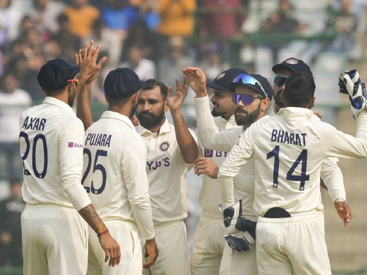 IND vs AUS, inning Update Australia 1st inning all out on 263 runs shami took most wickets IND vs AUS, 1st Inning : शमीनं 4 तर अश्विन-जाडेजा जोडीनं घेतले प्रत्येकी 3 विकेट्स, 263 धावांवर आटोपला ऑस्ट्रेलियाचा डाव