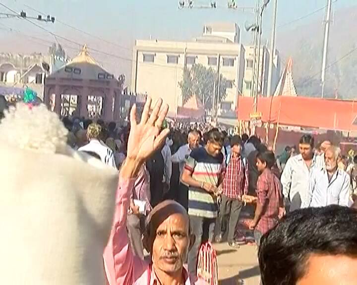 ભવનાથ તળેટી હાલ બમ બમ ભોલે...હર હર મહાદેવના નાદથી ભક્તોના ઘોડાપૂરથી ઉભરાઈ ગઈ છે.