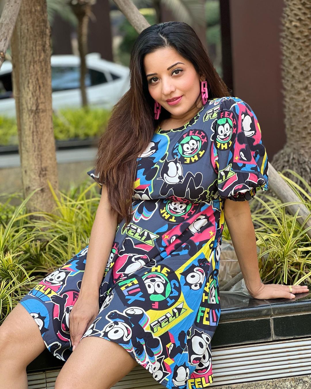 Bhojpuri Actor Monalisa Aces Quirky Prints In A Comfy Dress. See Pics