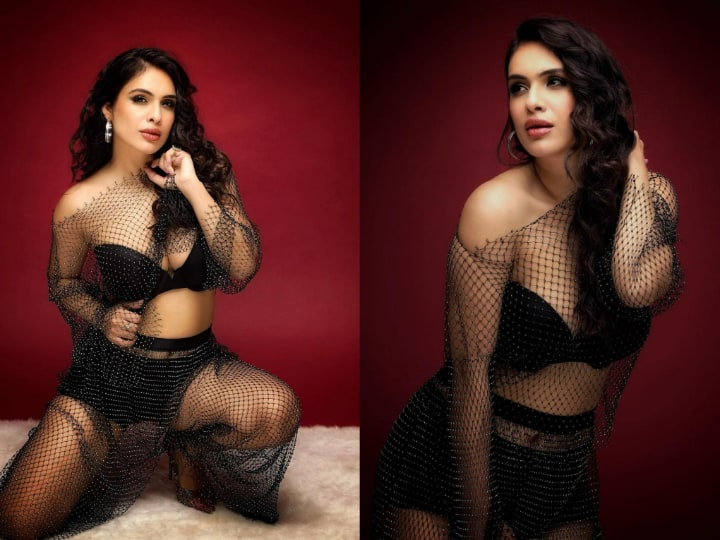 Neha Malik Photoshoot: भोजपुरी एक्ट्रेस नेहा मलिक अपने लुक्स से हर दिन इंटरनेट का पारा बढ़ाए रखती हैं. अब एक बार फिर एक्ट्रेस ने अपने लेटेस्ट फोटोशूट की तस्वीरें शेयर की हैं. जो वायरल हो रही हैं.