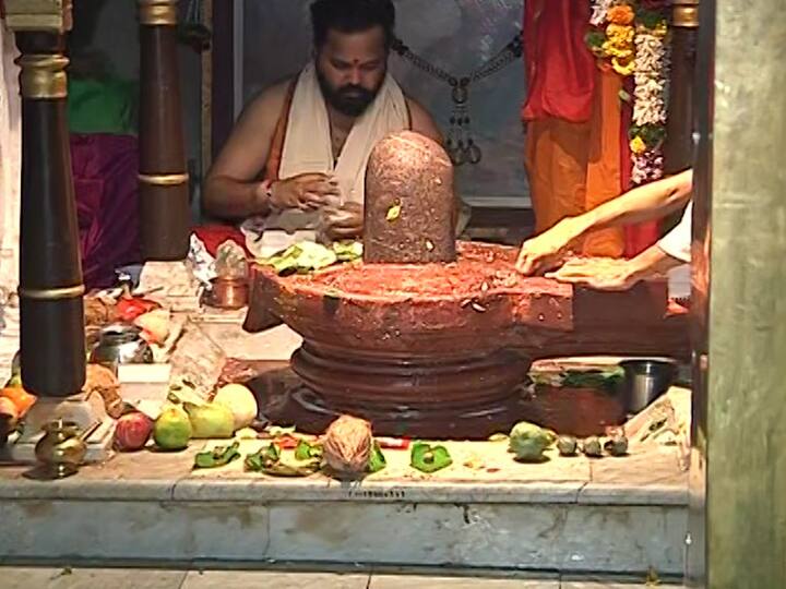 या पार्श्वभूमीवर मंदिर परिसरात पोलिसांचा बंदोबस्तही तैनात करण्यात आलाय.