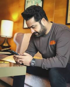 In Pics: रश्मिका मंदाना से अल्लू अर्जुन तक, हैदराबाद के इस पॉश इलाके में है साउथ सुपरस्टार्स का आलीशान घर, जानें- कितनी है कीमत?