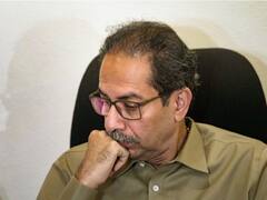 ‘धनुष बाण’ के बाद अब ‘मशाल’ के चुनाव चिन्ह पर रार, इस पार्टी ने ठोका दावा