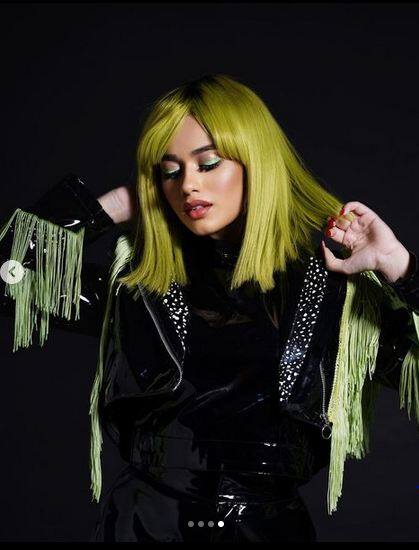 ਲਾਈਮ ਗ੍ਰੀਨ ਹੇਅਰ ਕਲਰ 'ਚ ਅਦਾਕਾਰਾ ਜੰਨਤ ਜ਼ੁਬੈਰ ਕਾਫੀ ਸਟਾਈਲਿਸ਼ ਲੱਗ ਰਹੀ ਹੈ। ਉਨ੍ਹਾਂ ਦੀਆਂ ਤਸਵੀਰਾਂ ਨੂੰ ਦੇਖ ਕੇ ਪ੍ਰਸ਼ੰਸਕ ਉਨ੍ਹਾਂ ਦੀ ਕਾਫੀ ਤਾਰੀਫ ਕਰ ਰਹੇ ਹਨ।