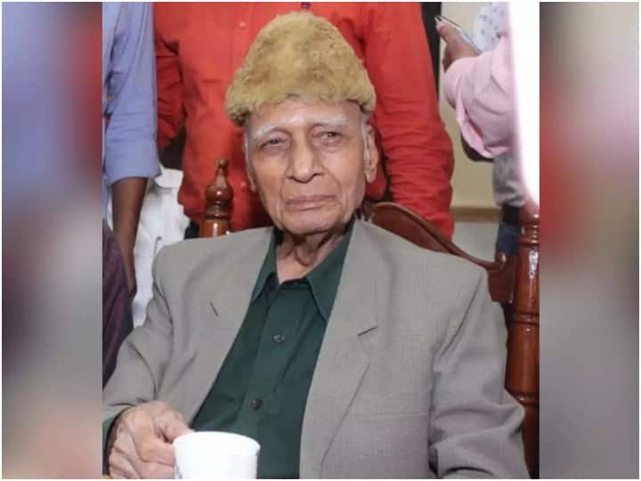 18 फरवरी 1927 के दिन जन्मे खय्याम का पूरा नाम मोहम्मद जहूर हाशमी है. वह बचपन से ही अभिनेता बनना चाहते थे, लेकिन किस्मत को कुछ और ही मंजूर था.