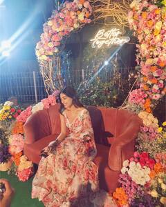 Anu Emmanuel : கையில் மருதாணியுடன் கலக்கும் அனு இம்மானுவேல்..கோலிவுட்டின் அடுத்த மணப்பெண் இவர்தானா?