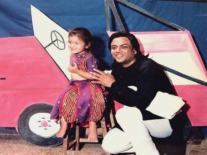 Did you recognize this girl seen with Paresh Rawal?  Recently became the mother of a beautiful daughter