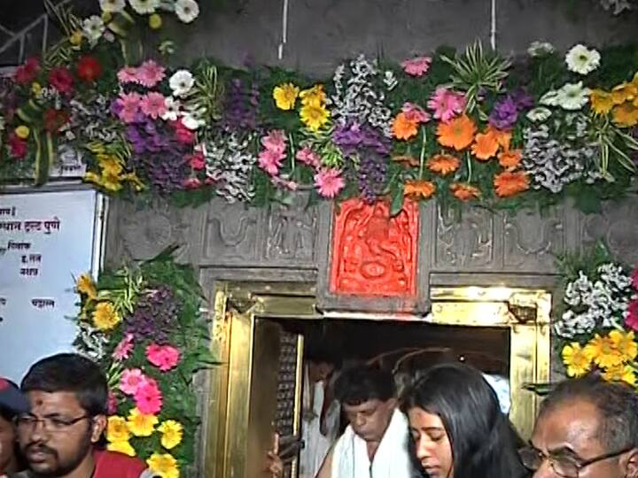 दरवर्षी या मंदिरात मोठ्या उत्साहाने महाशिवरात्री साजरी केली जाते.