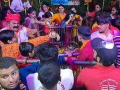 Mahashivratri 2023 Images: भोलेनाथ के जयकारों से गूंज रहा बिहार का शिवालय, देखें विभिन्न राज्यों से शिवरात्रि की खास तस्वीरें