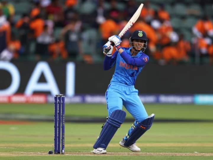 England beat India by 11 runs in Women's T20 World Cup match INDW vs ENGW Live Match IND W Vs ENG W: ऋचा की तूफानी पारी नहीं दिला पाई भारत को जीत, इंग्लैंड ने 11 रन से हराया